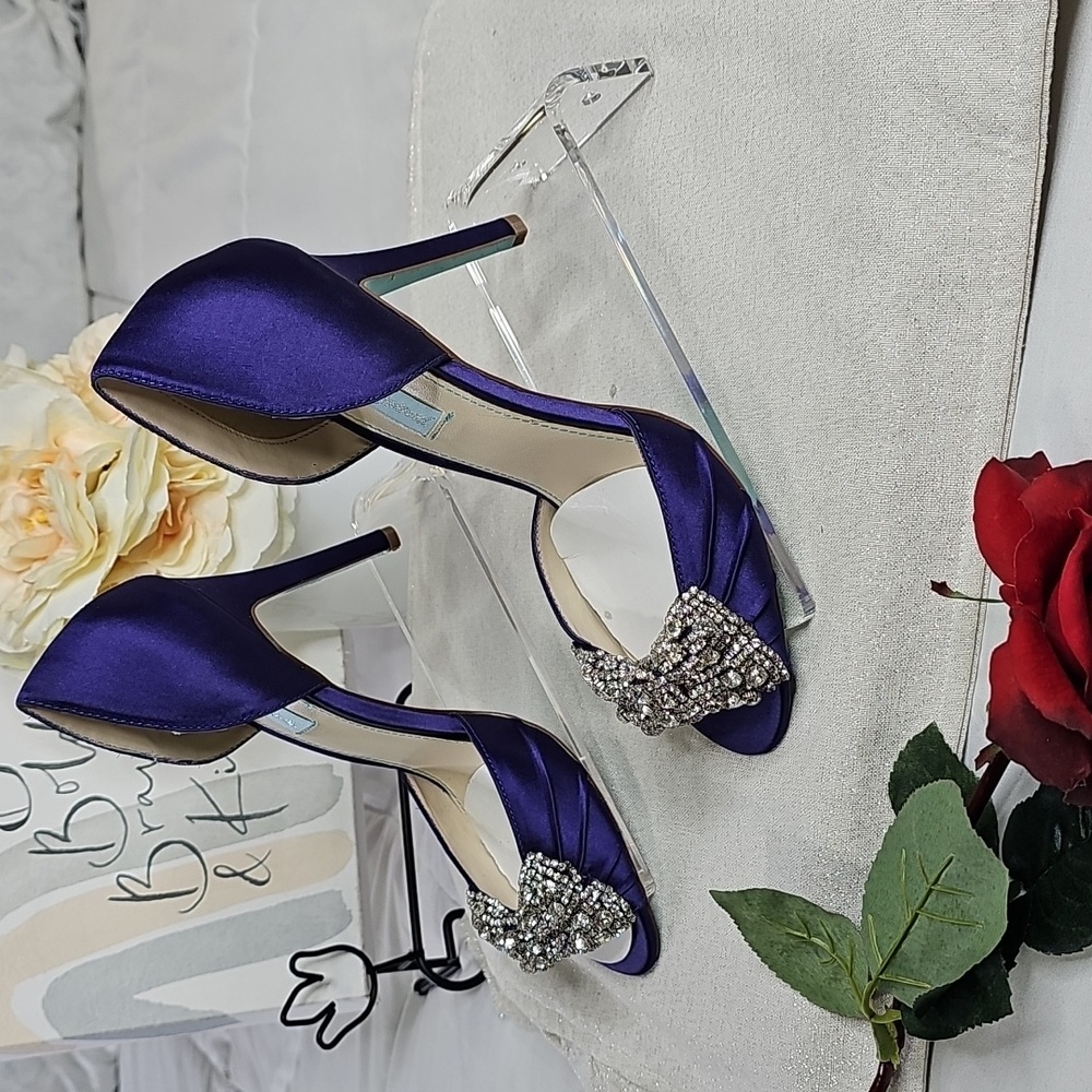 Betsey Johnson Purple Stiletto Heels Elegant Wear Office Wear Career Wedding - Picture 8 of 17